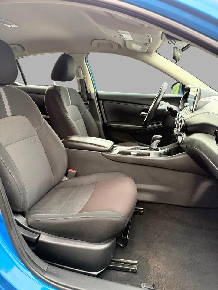Nissan Sentra SV CVT 2022