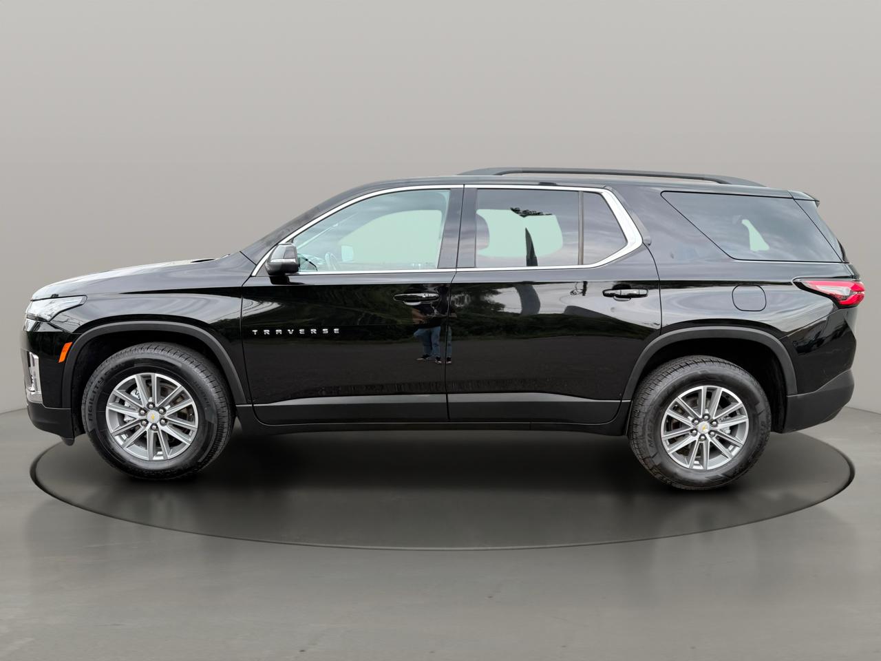 Chevrolet Traverse FWD 4dr LT Cloth w/1LT 2022