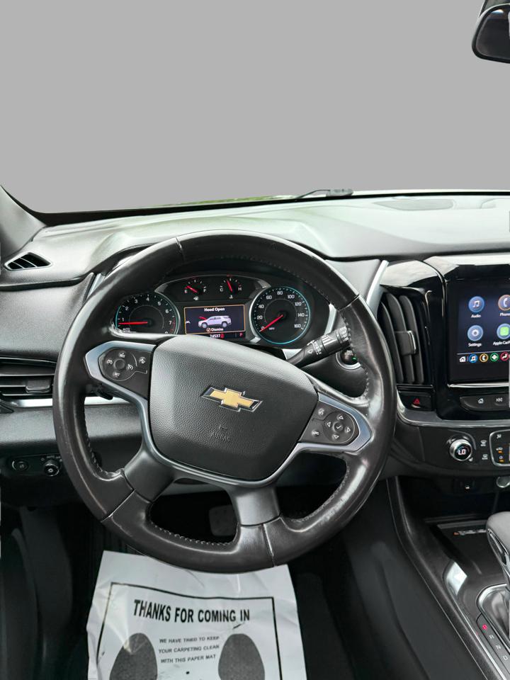Chevrolet Traverse FWD 4dr LT Cloth w/1LT 2022