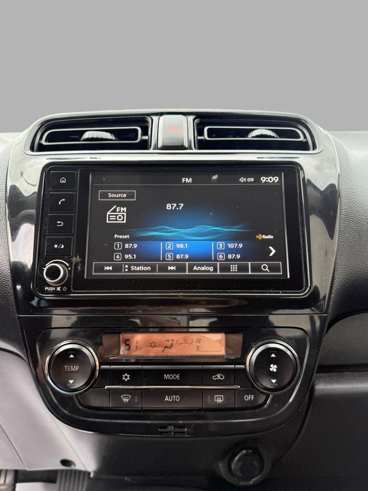 Mitsubishi Mirage Carbonite Edition CVT 2021