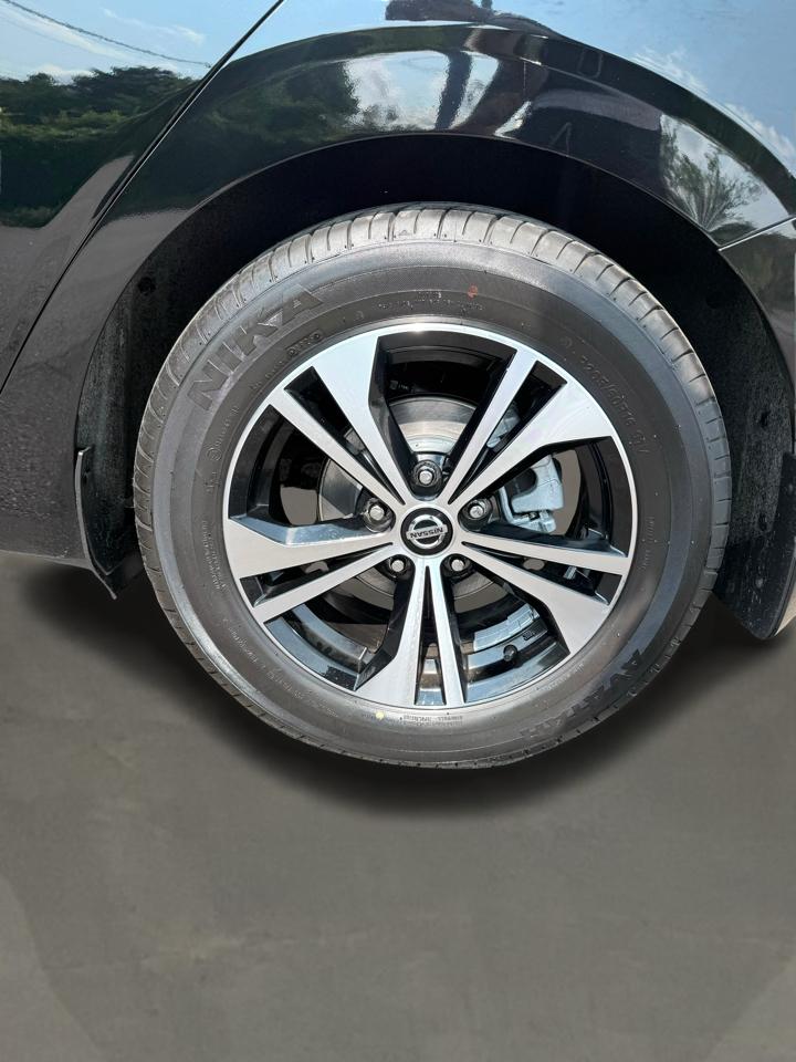 Nissan Sentra SV CVT 2020