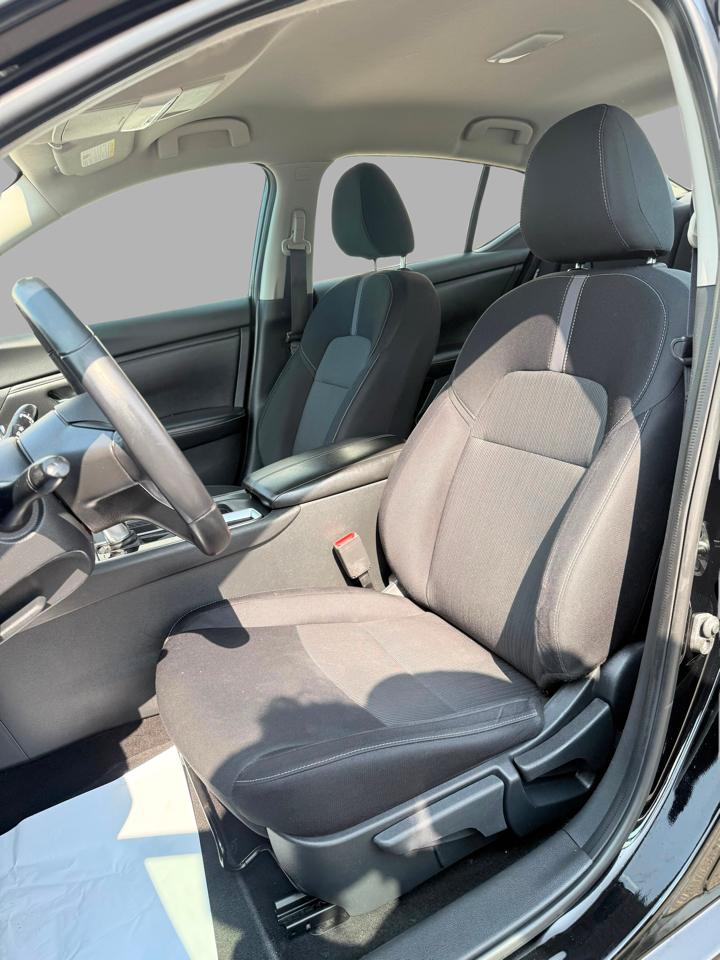 Nissan Sentra SV CVT 2020