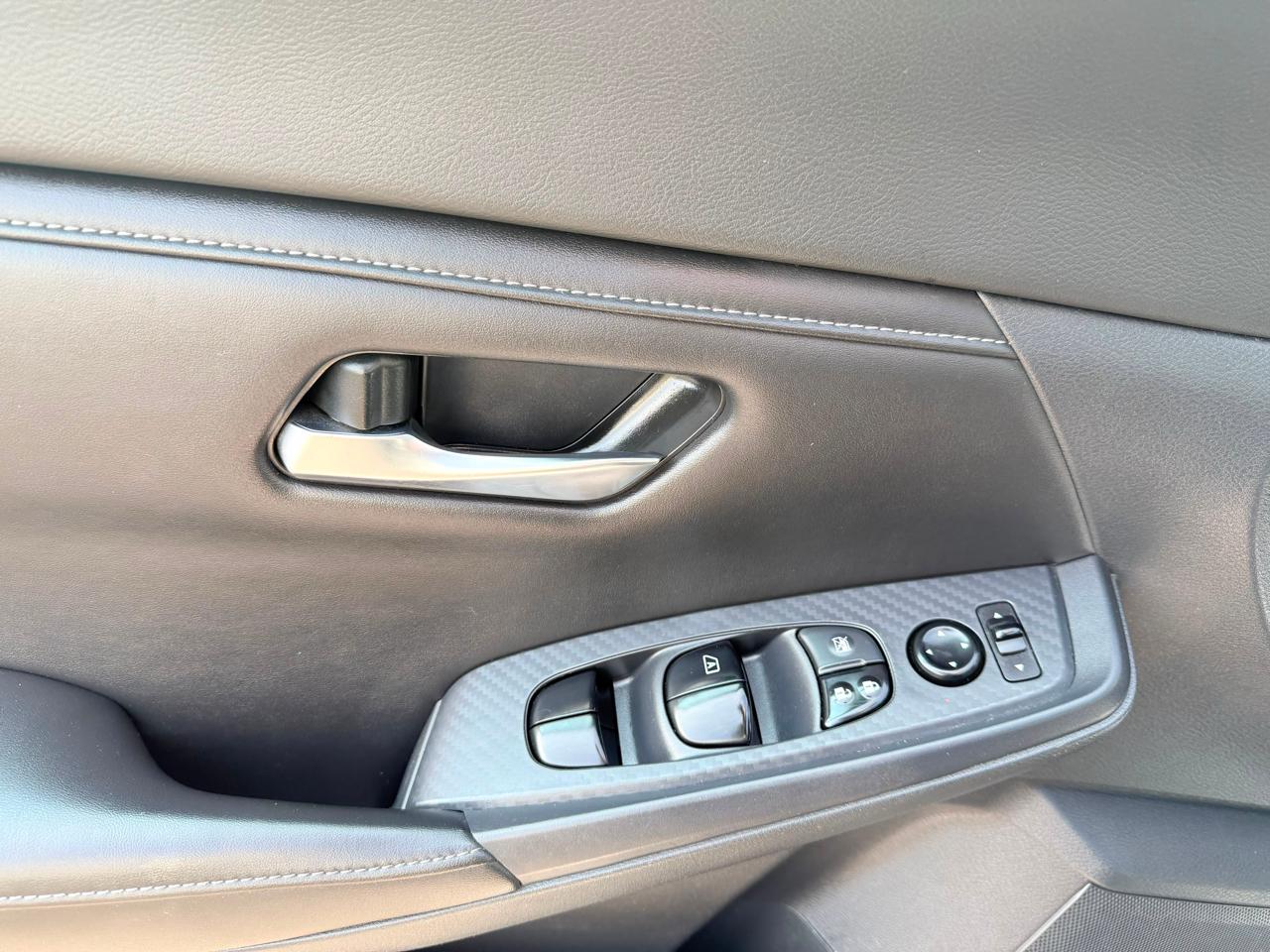 Nissan Sentra SV CVT 2020