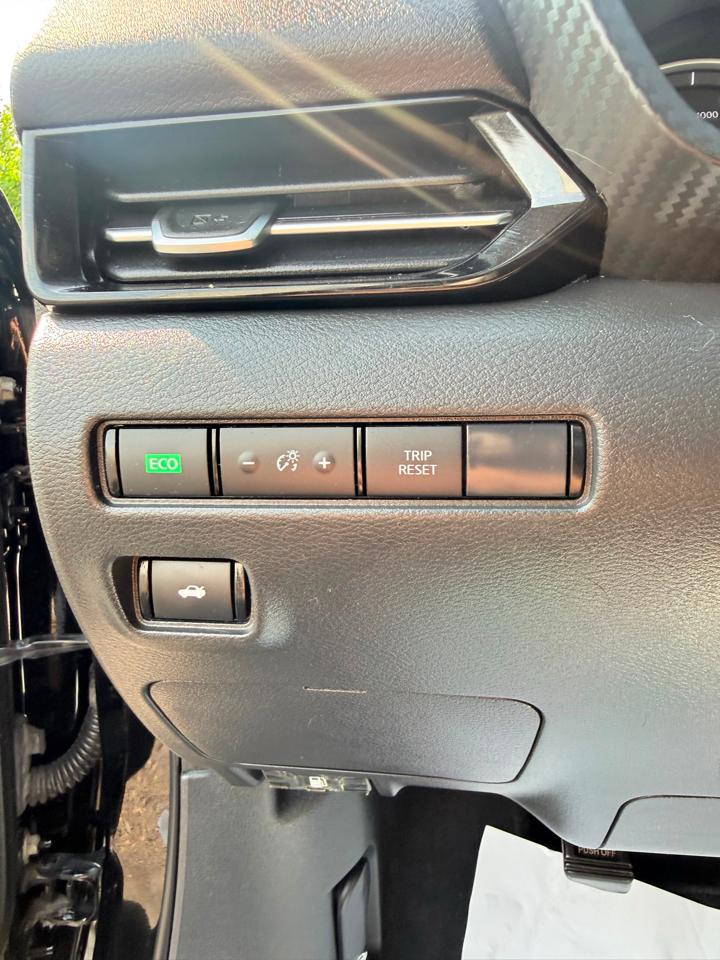 Nissan Sentra SV CVT 2020