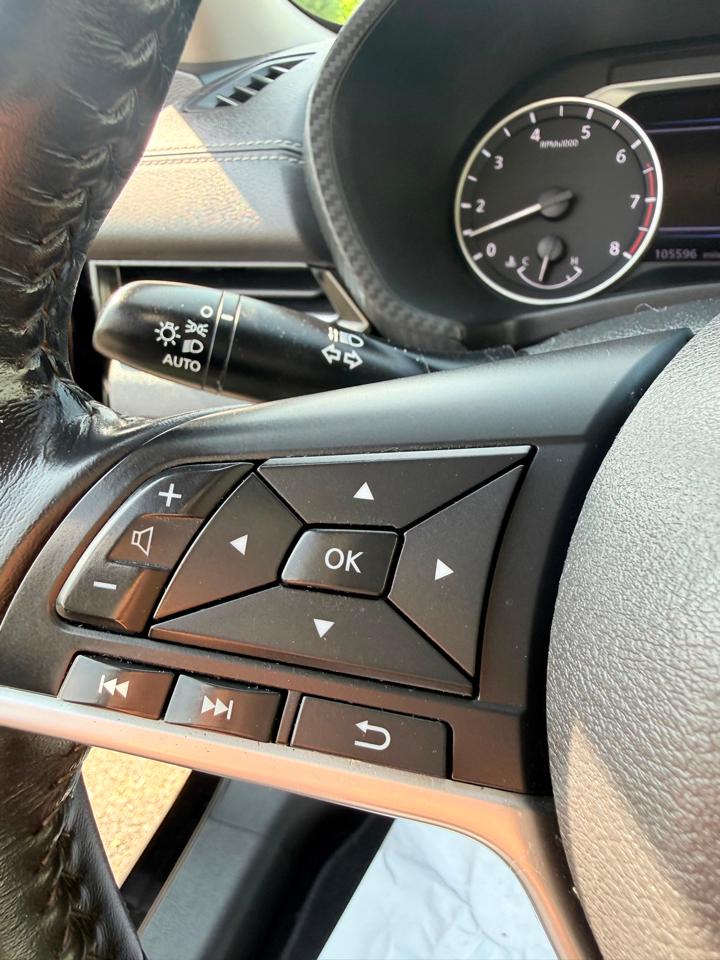 Nissan Sentra SV CVT 2020