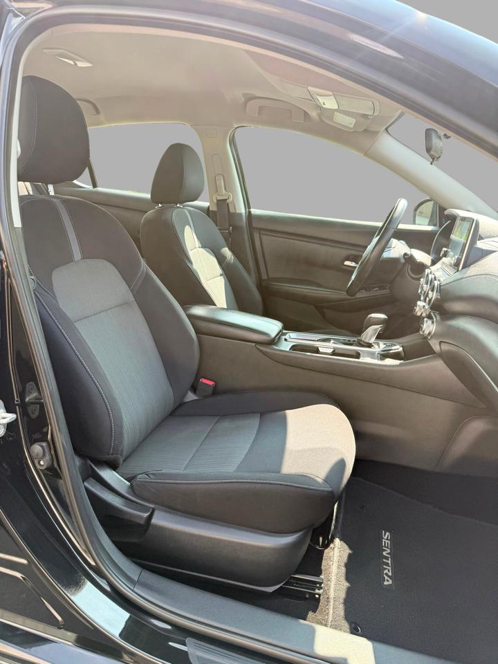 Nissan Sentra SV CVT 2020