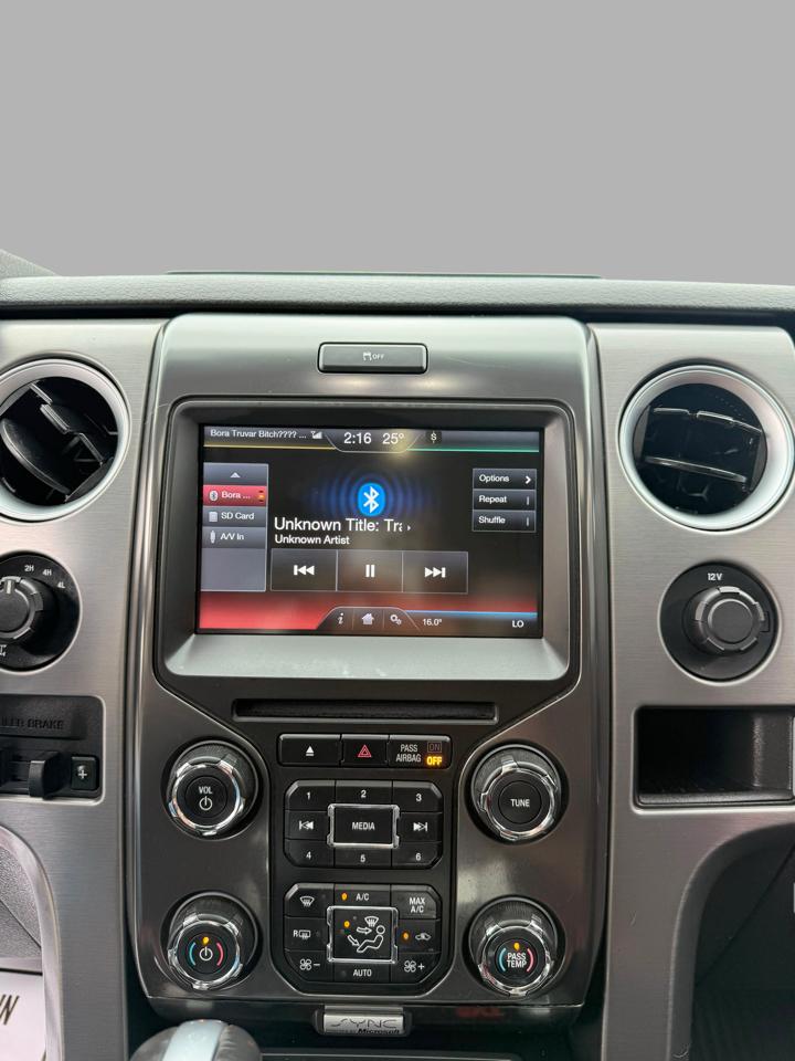Ford F-150 4WD SuperCrew 145" SVT Raptor 2014