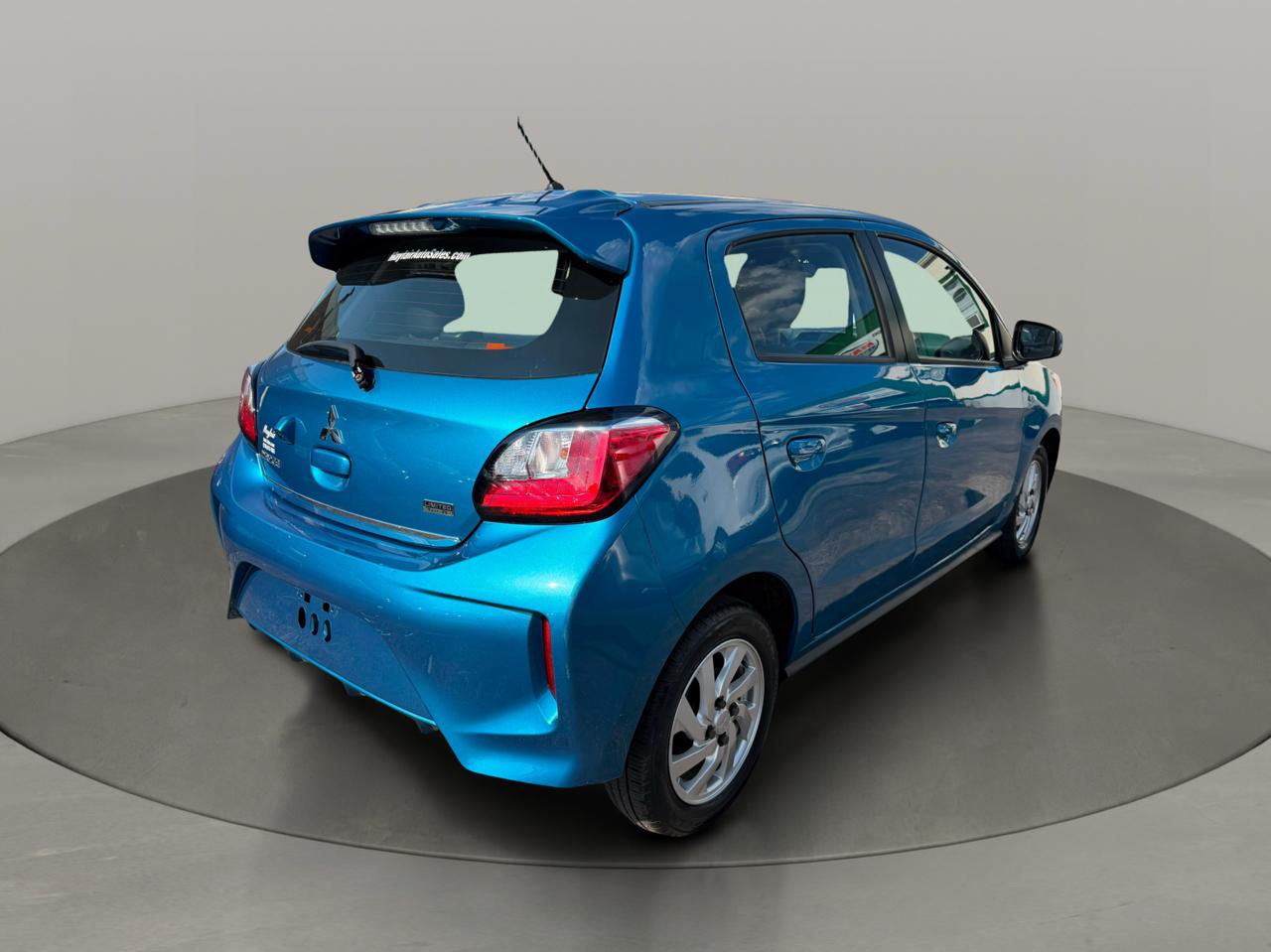 Mitsubishi Mirage ES CVT 2024