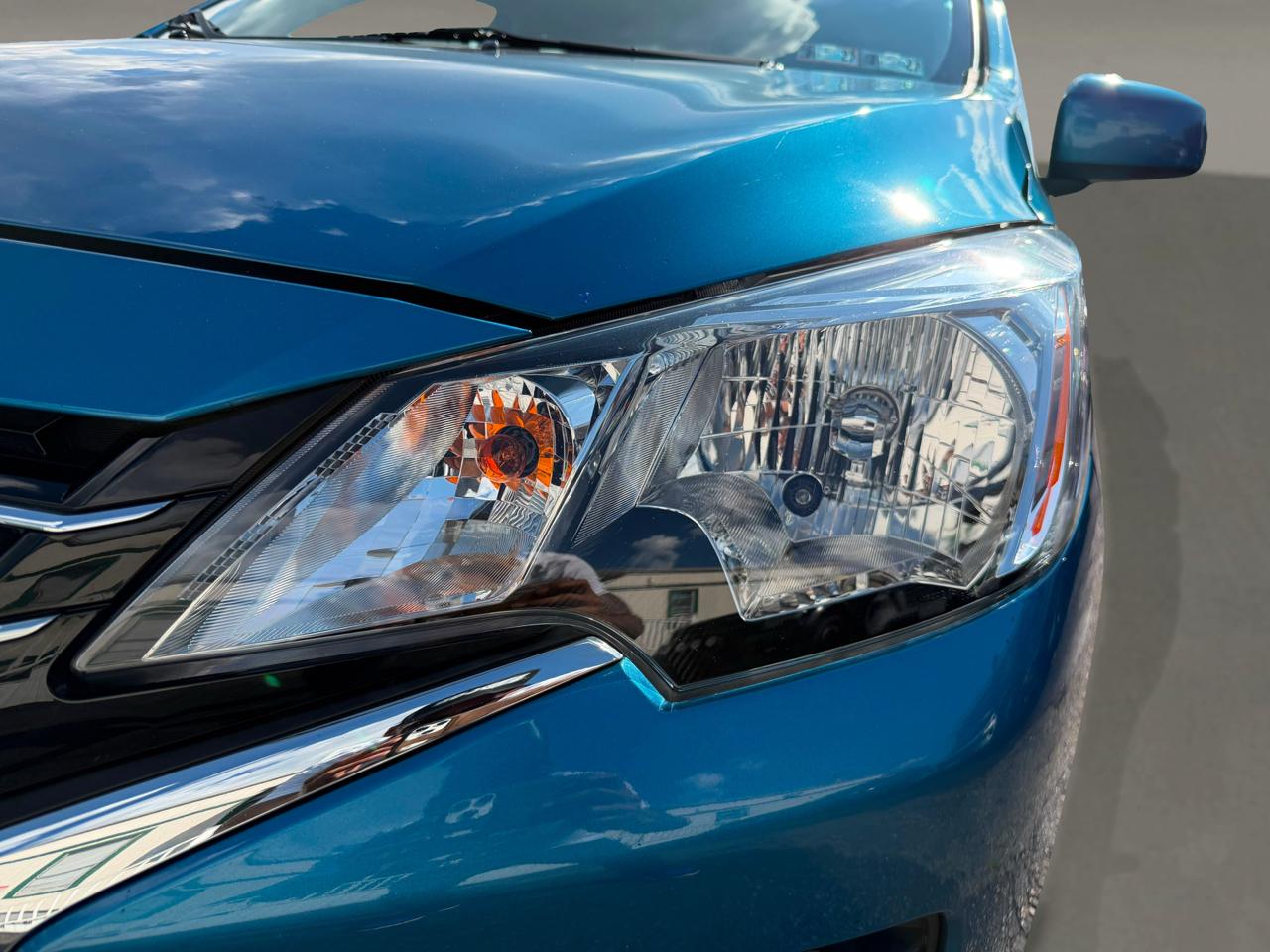 Mitsubishi Mirage ES CVT 2024