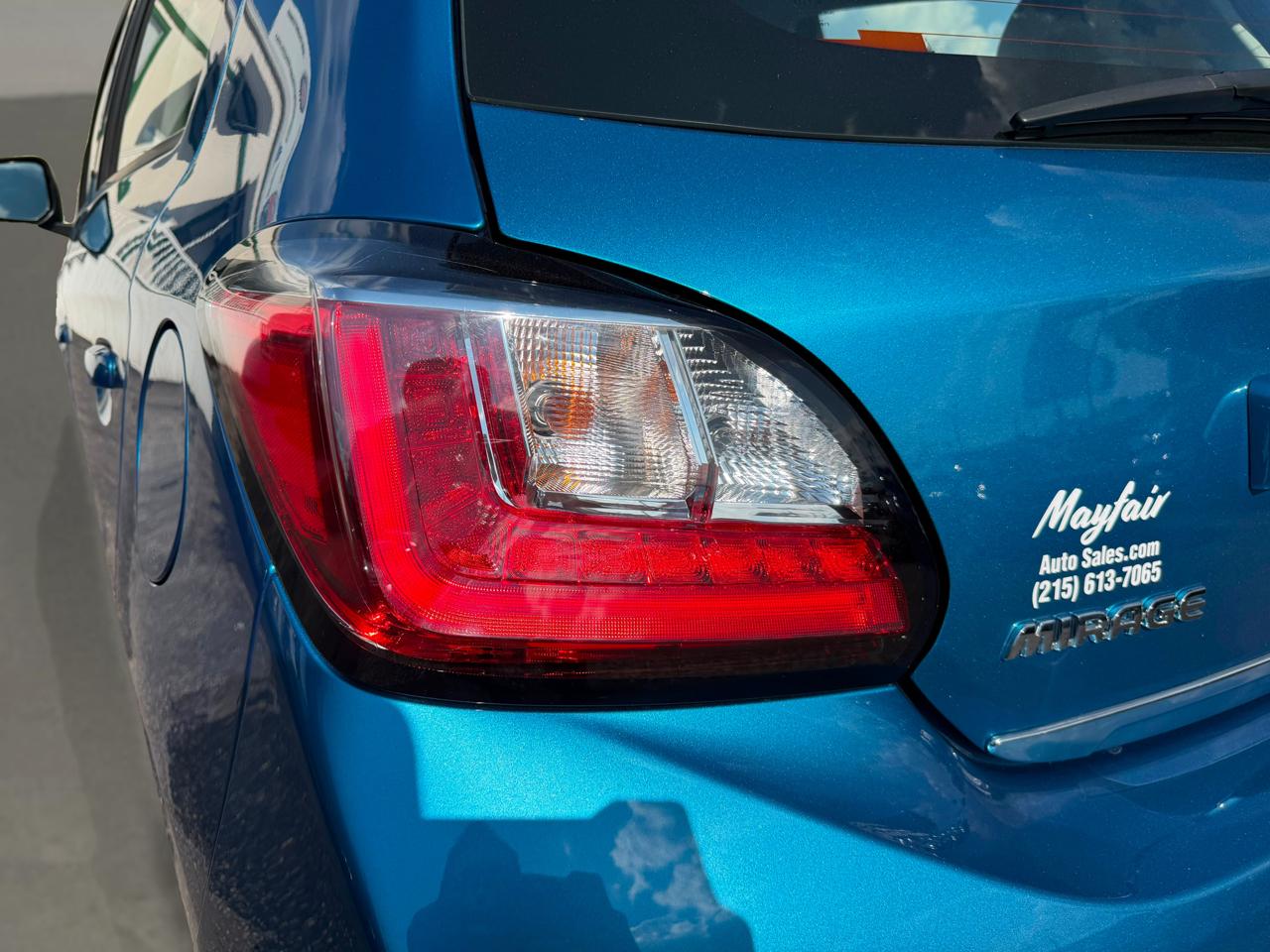 Mitsubishi Mirage ES CVT 2024