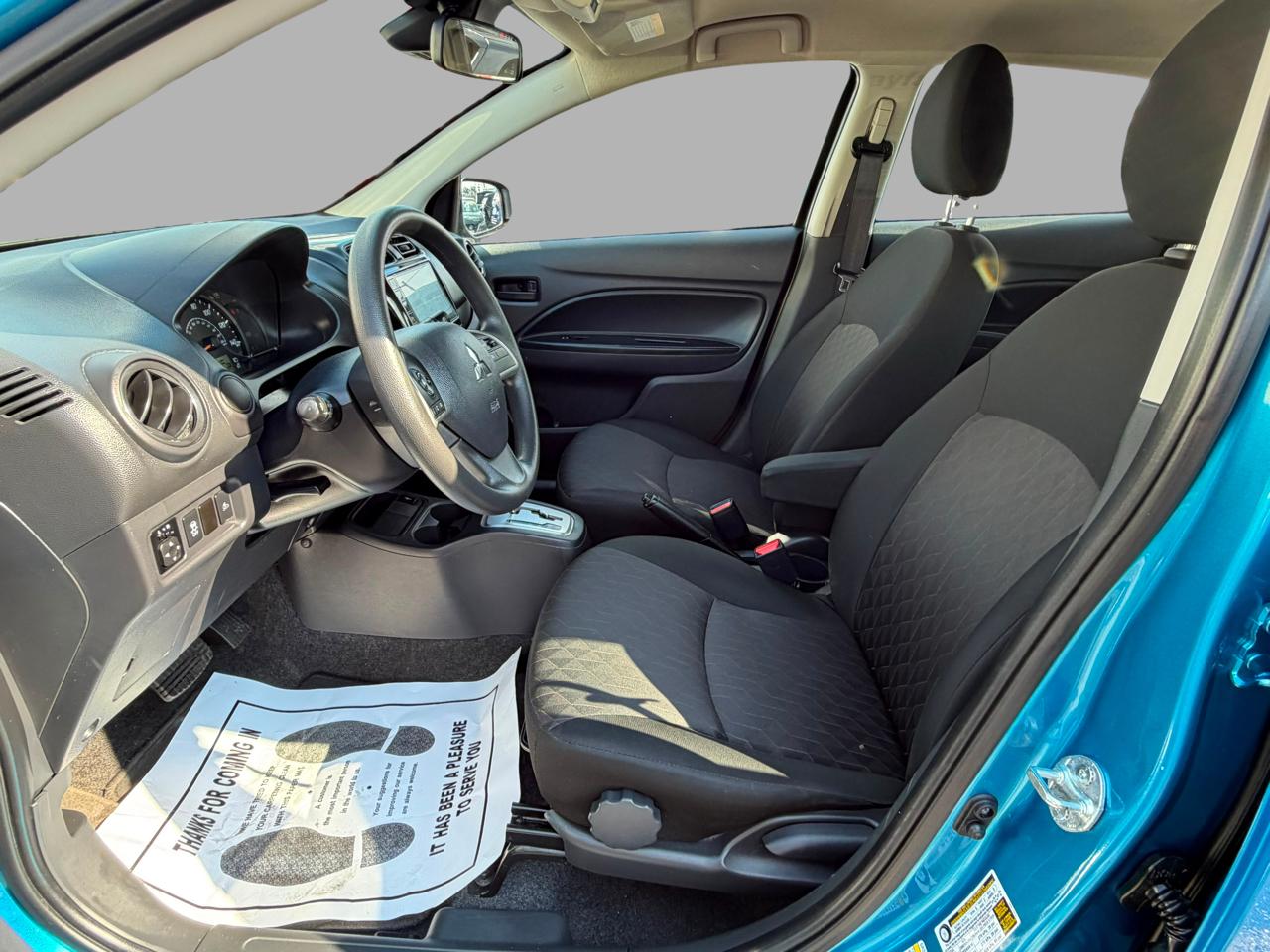 Mitsubishi Mirage ES CVT 2024