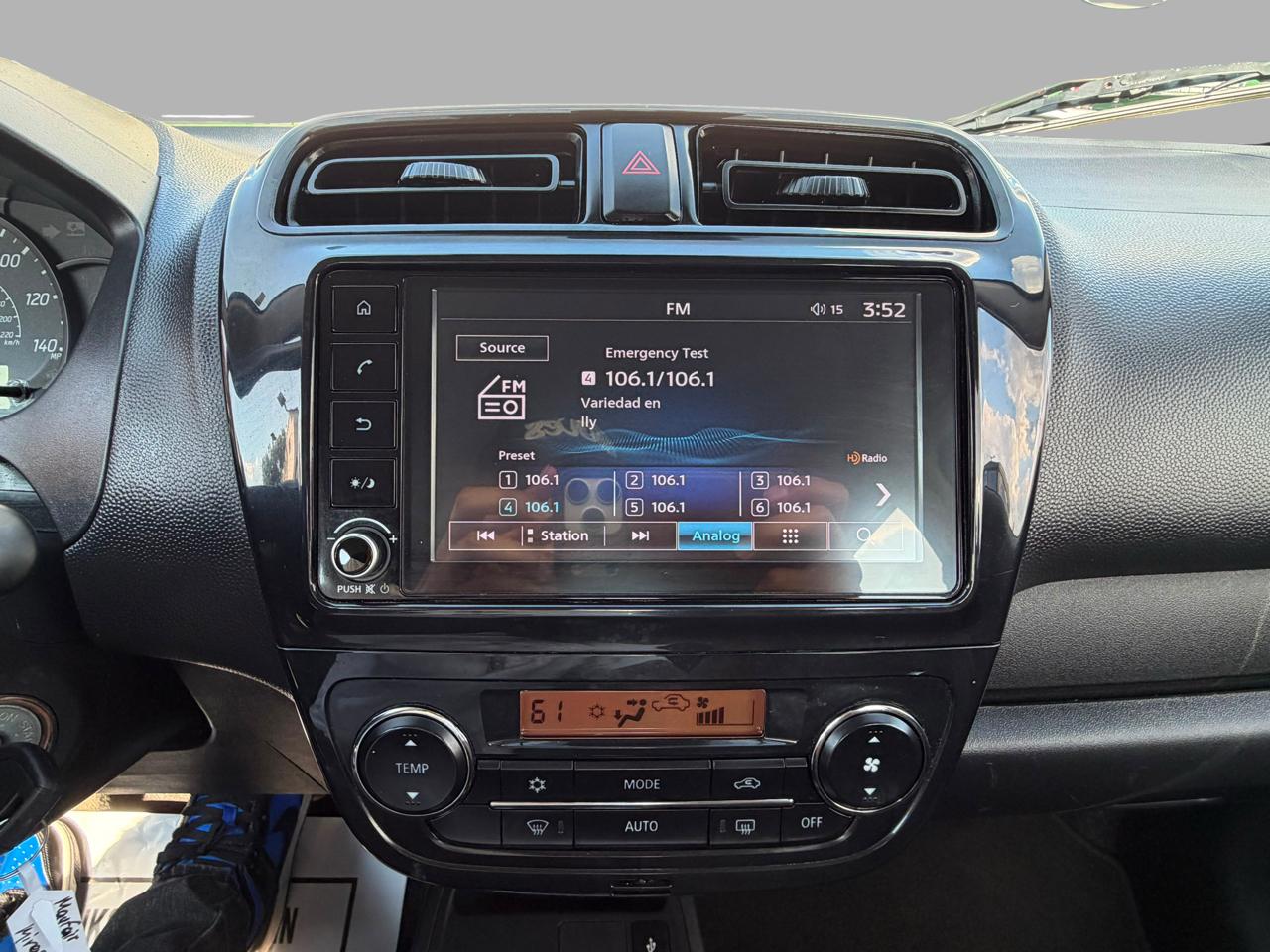 Mitsubishi Mirage ES CVT 2024