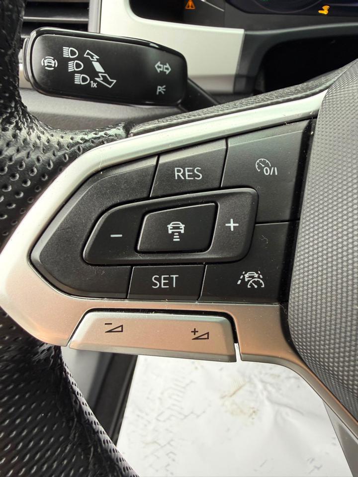 Volkswagen Atlas Cross Sport 3.6L V6 SEL 4MOTION 2023