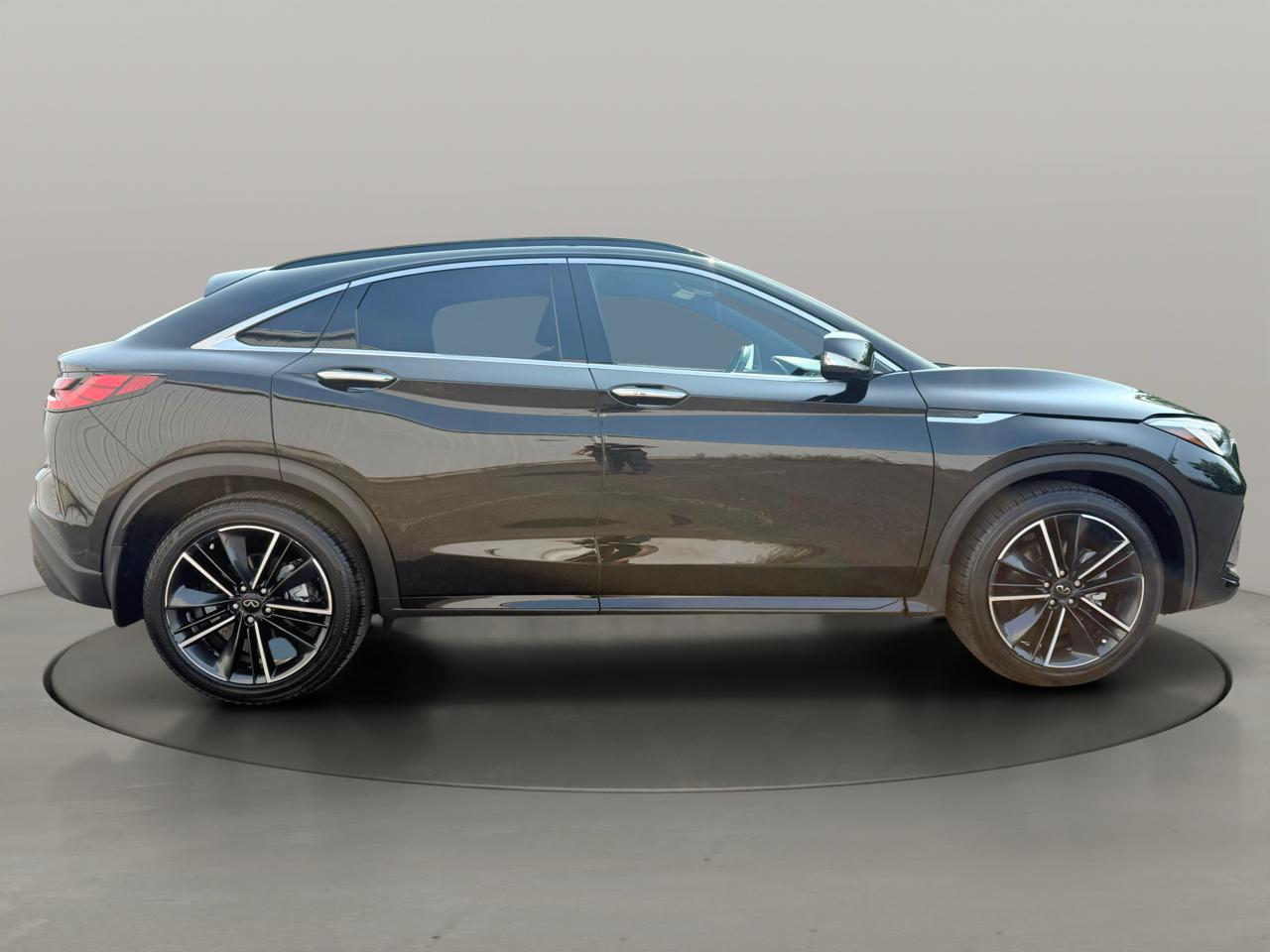 Infiniti QX55 ESSENTIAL AWD 2022