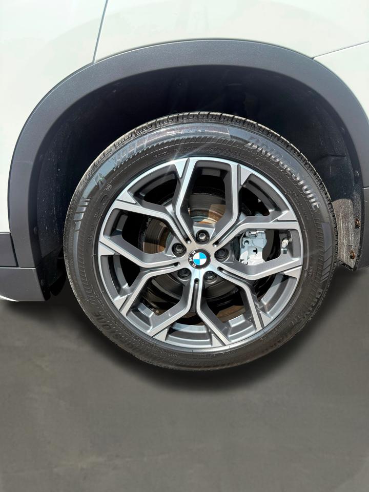 BMW X1 xDrive28i Sports Activity Vehicle 2020