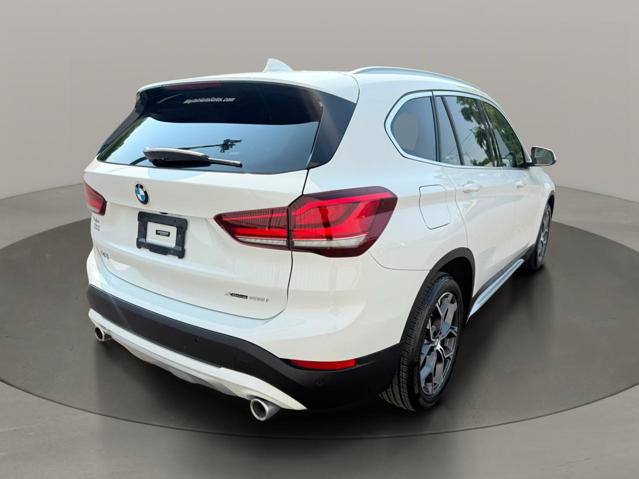 BMW X1 xDrive28i Sports Activity Vehicle 2020