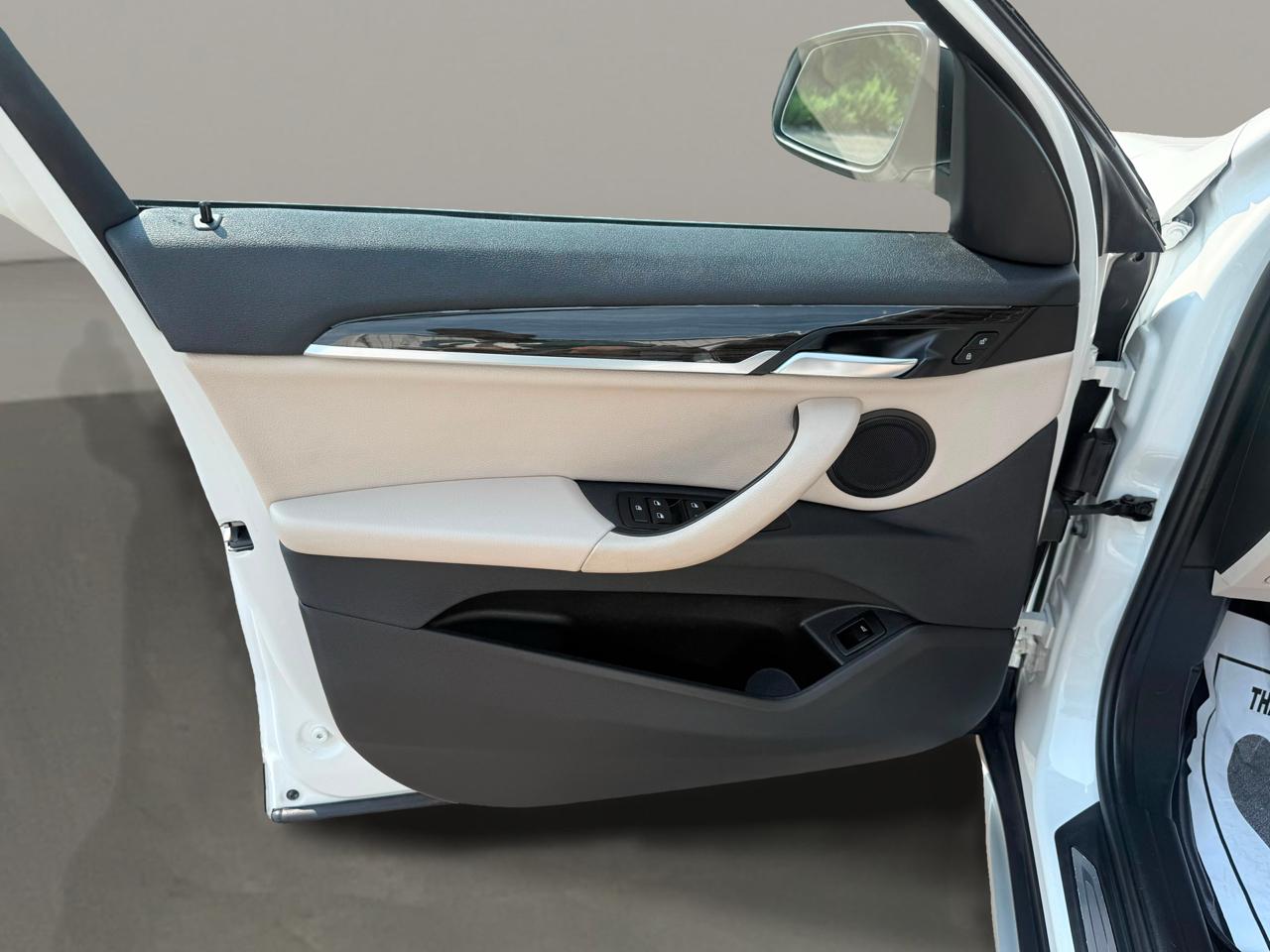 BMW X1 xDrive28i Sports Activity Vehicle 2020
