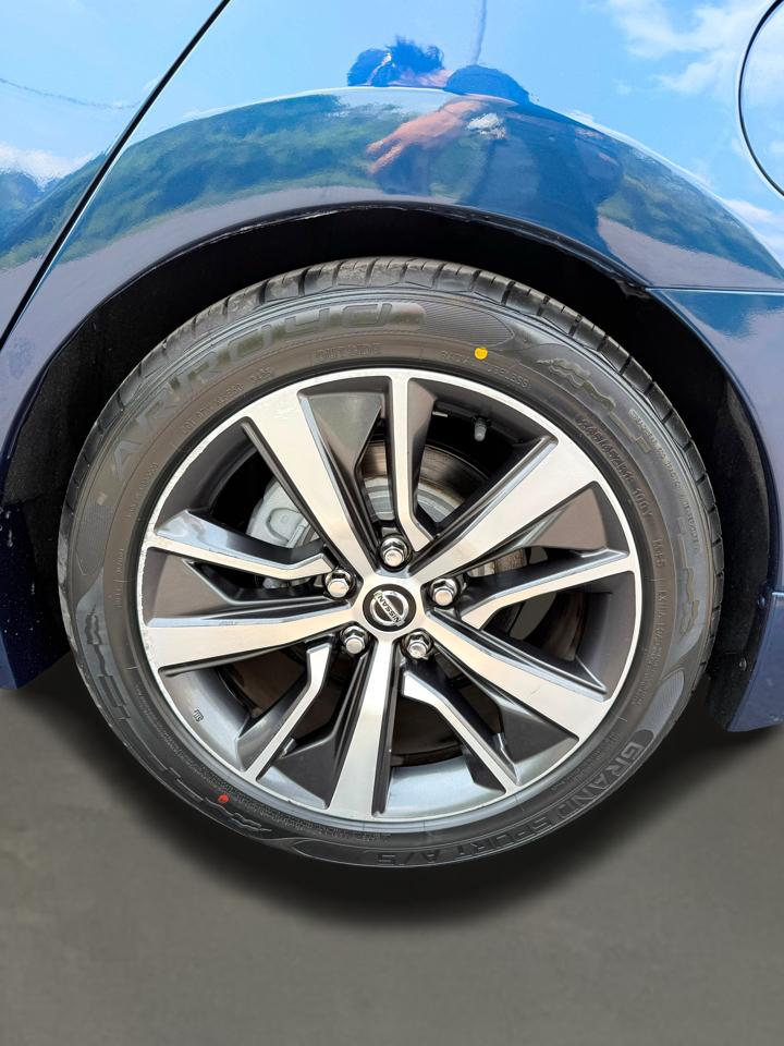 Nissan Maxima SV 3.5L 2020