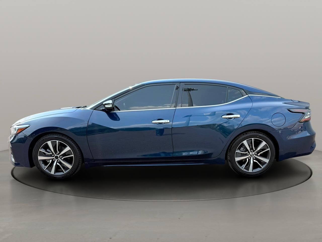 Nissan Maxima SV 3.5L 2020