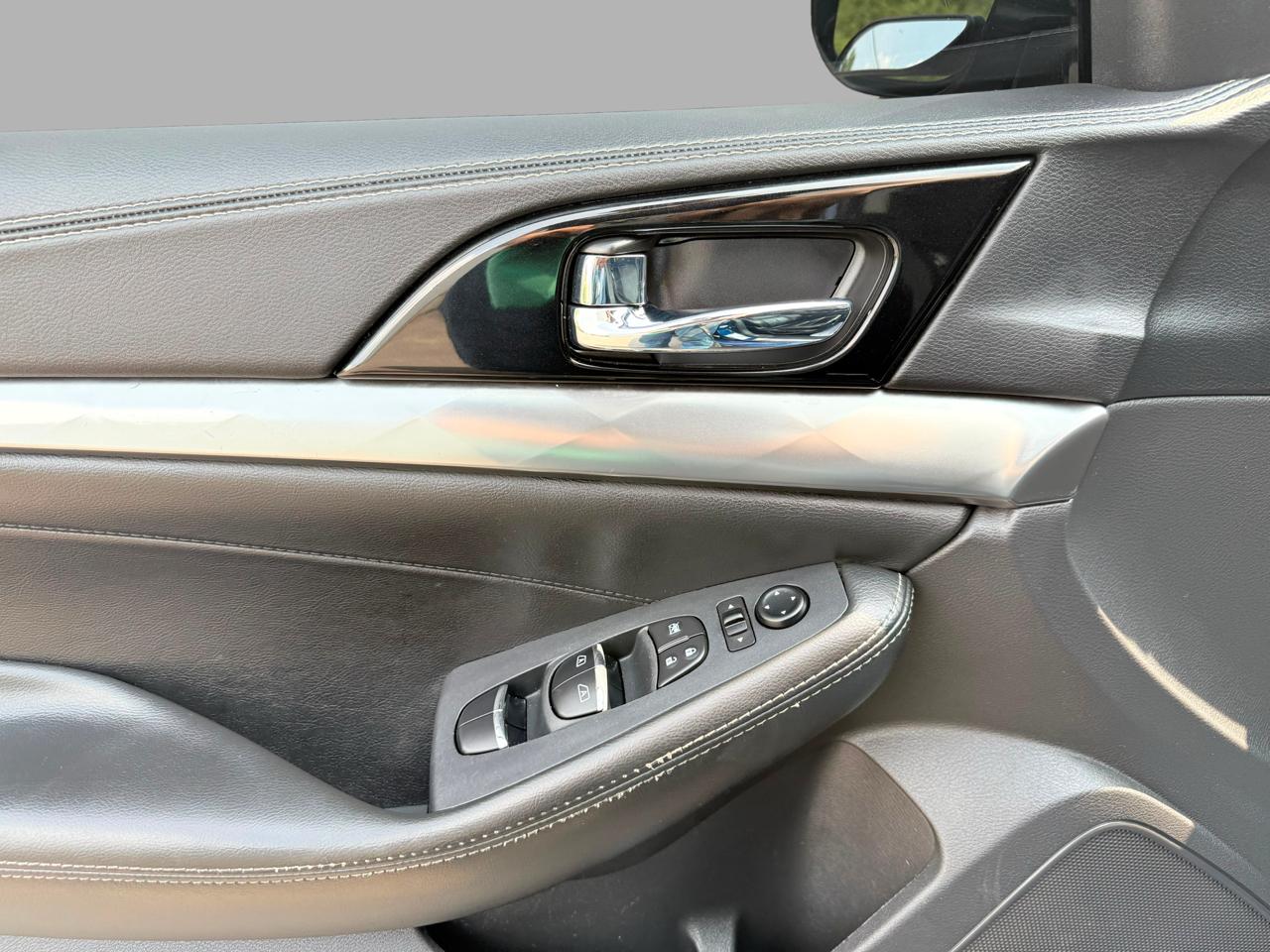 Nissan Maxima SV 3.5L 2020
