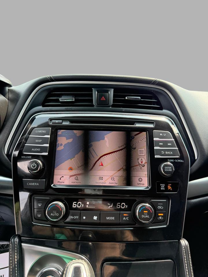 Nissan Maxima SV 3.5L 2020