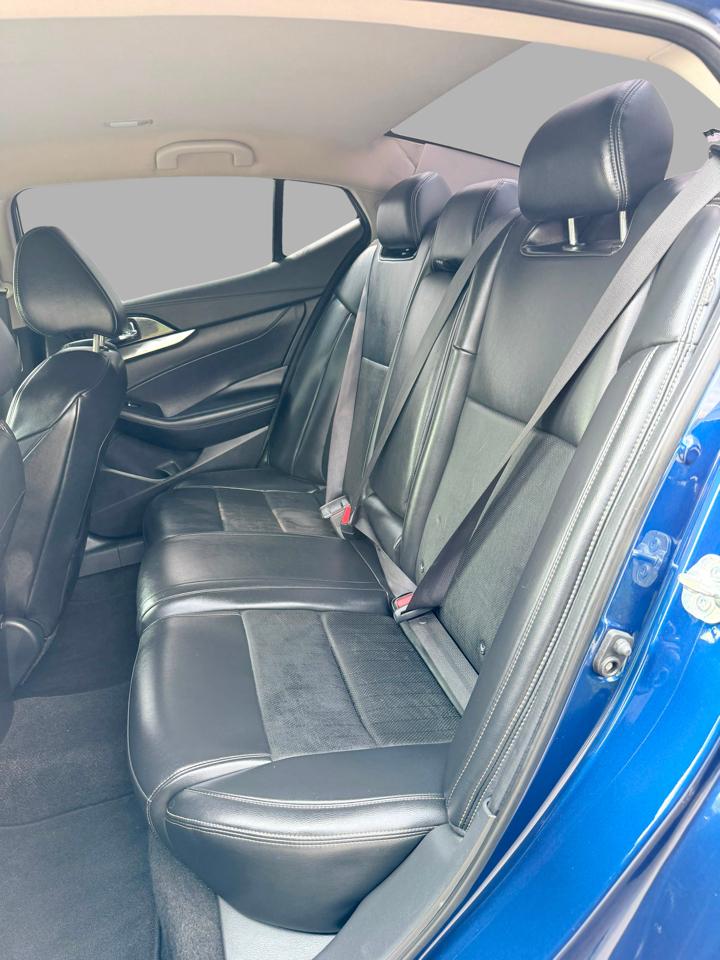 Nissan Maxima SV 3.5L 2020