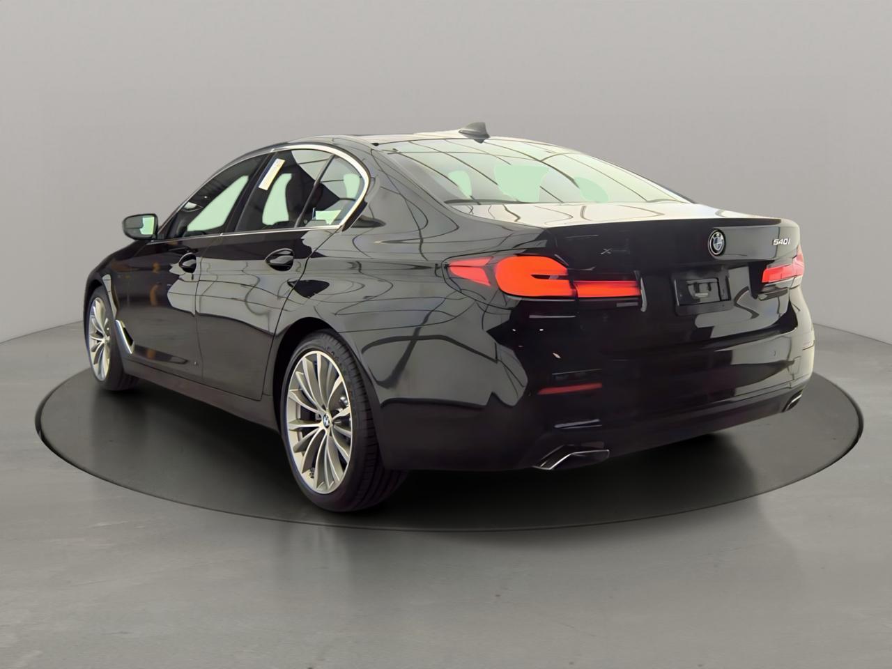 BMW 5 Series 540i xDrive Sedan 2023
