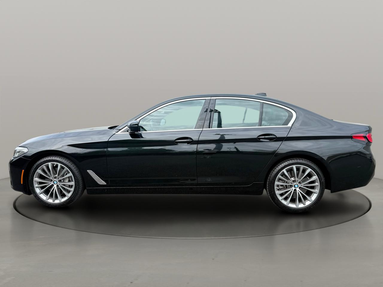 BMW 5 Series 540i xDrive Sedan 2023