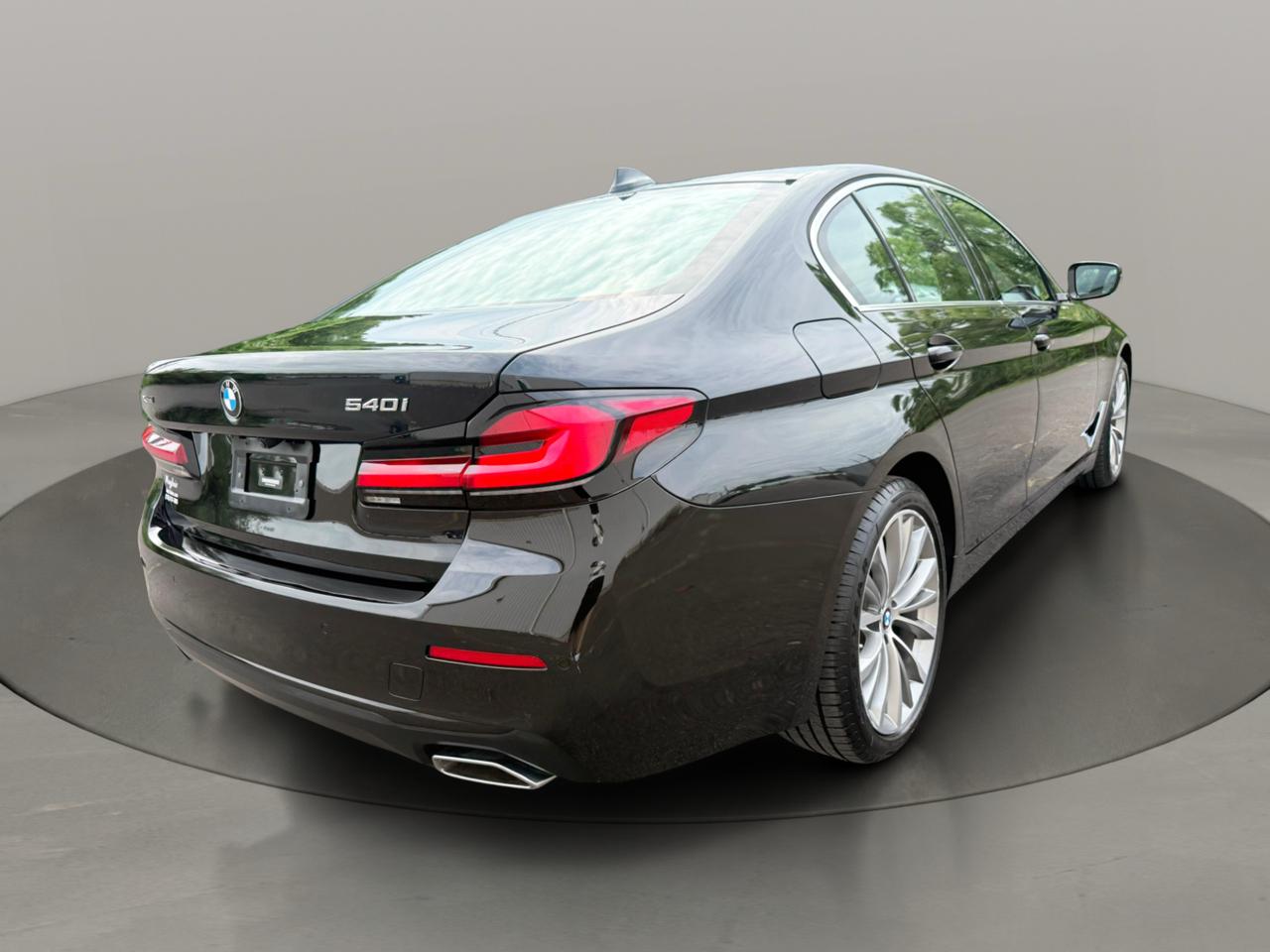 BMW 5 Series 540i xDrive Sedan 2023
