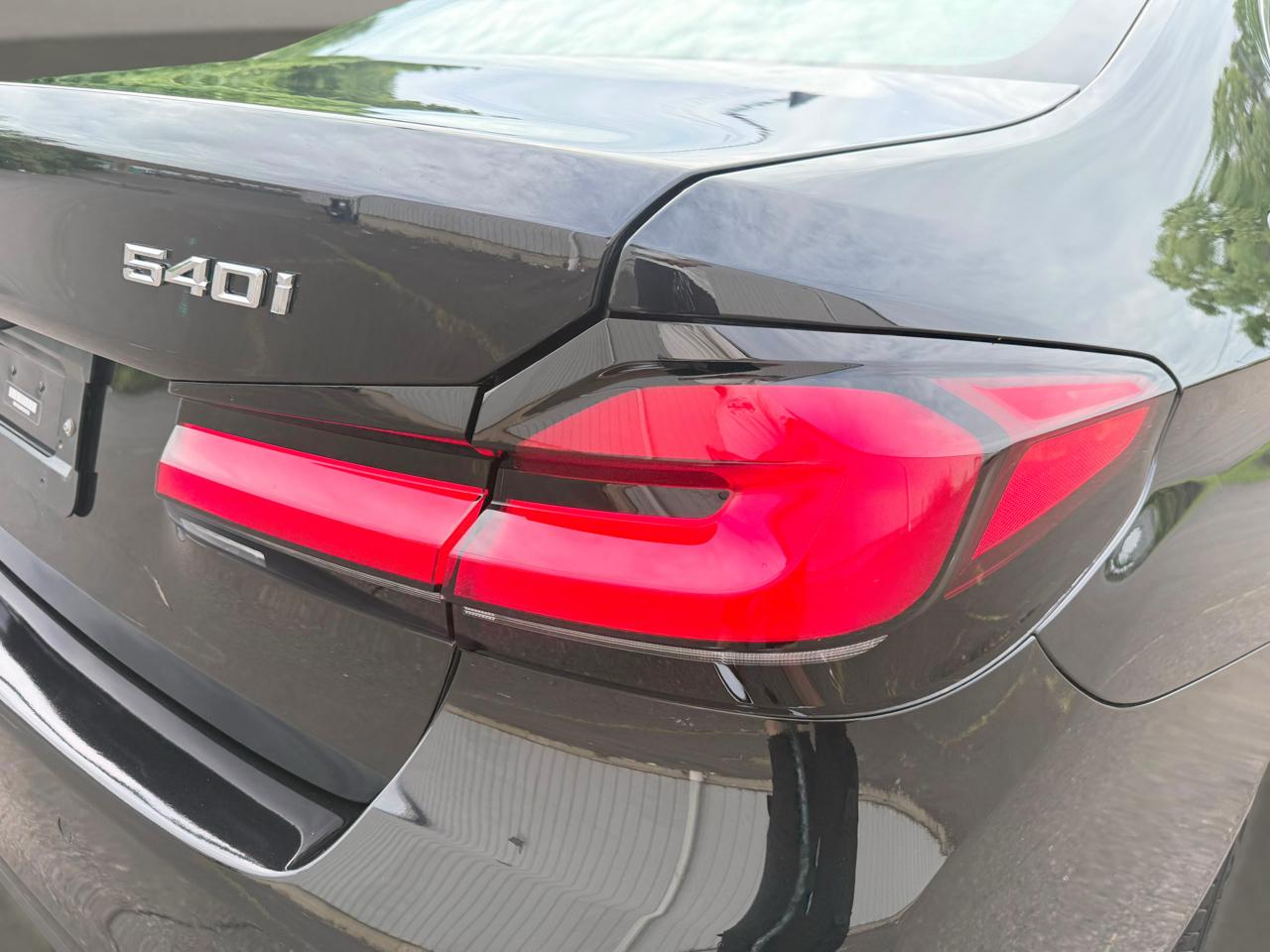 BMW 5 Series 540i xDrive Sedan 2023