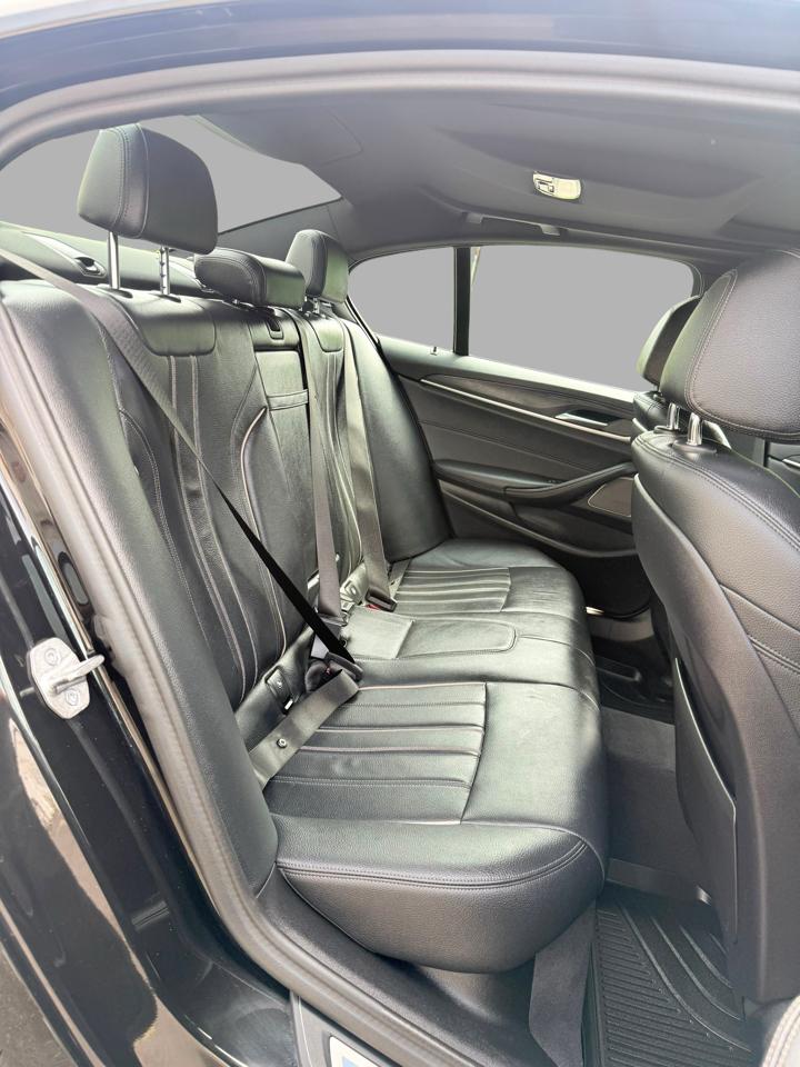 BMW 5 Series 540i xDrive Sedan 2023