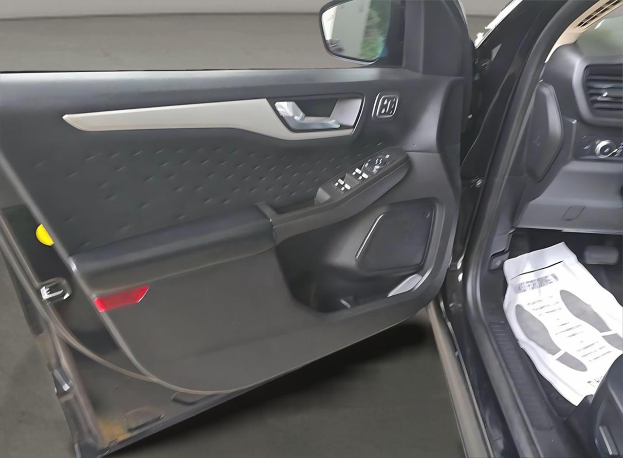 Ford Escape SEL FWD 2020