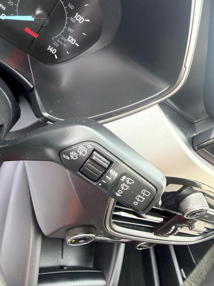 Ford Escape SEL FWD 2020