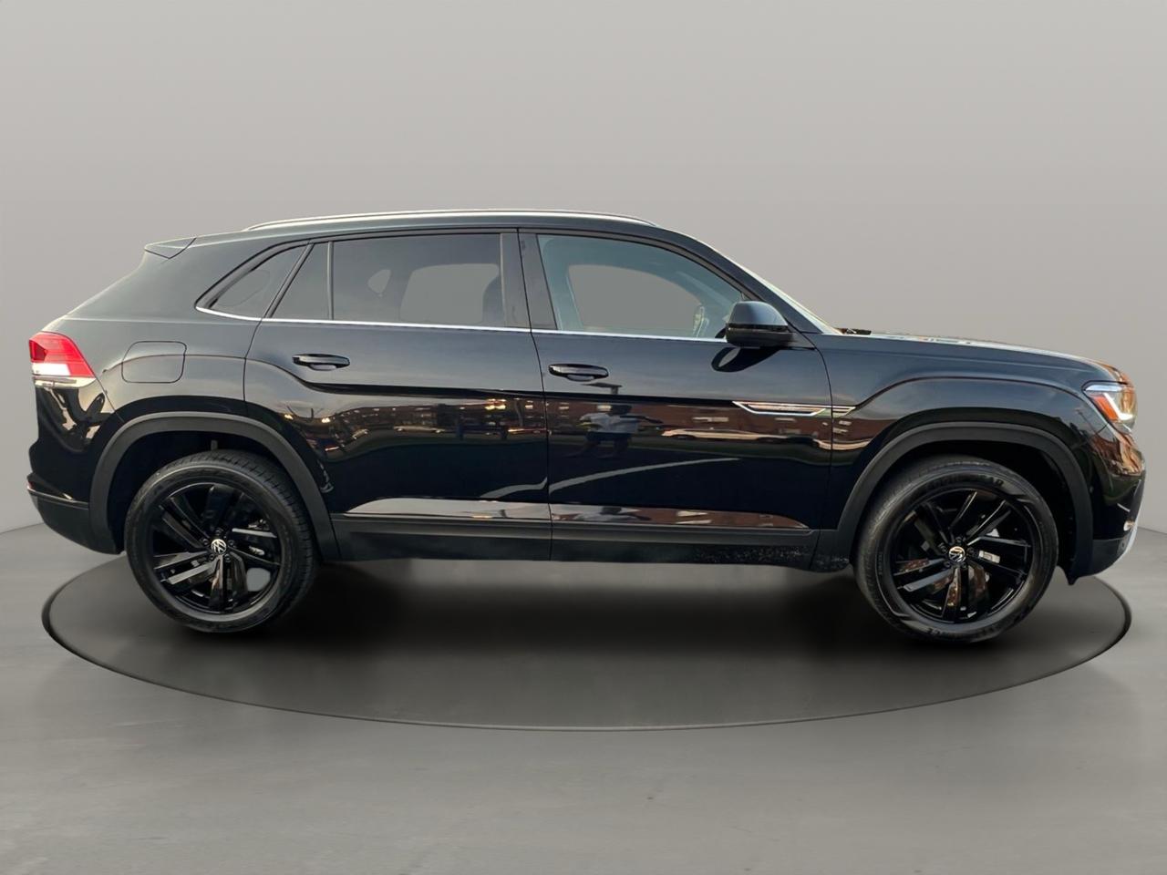 Volkswagen Atlas Cross Sport 3.6L V6 SE w/Technology 4MOTION 2023