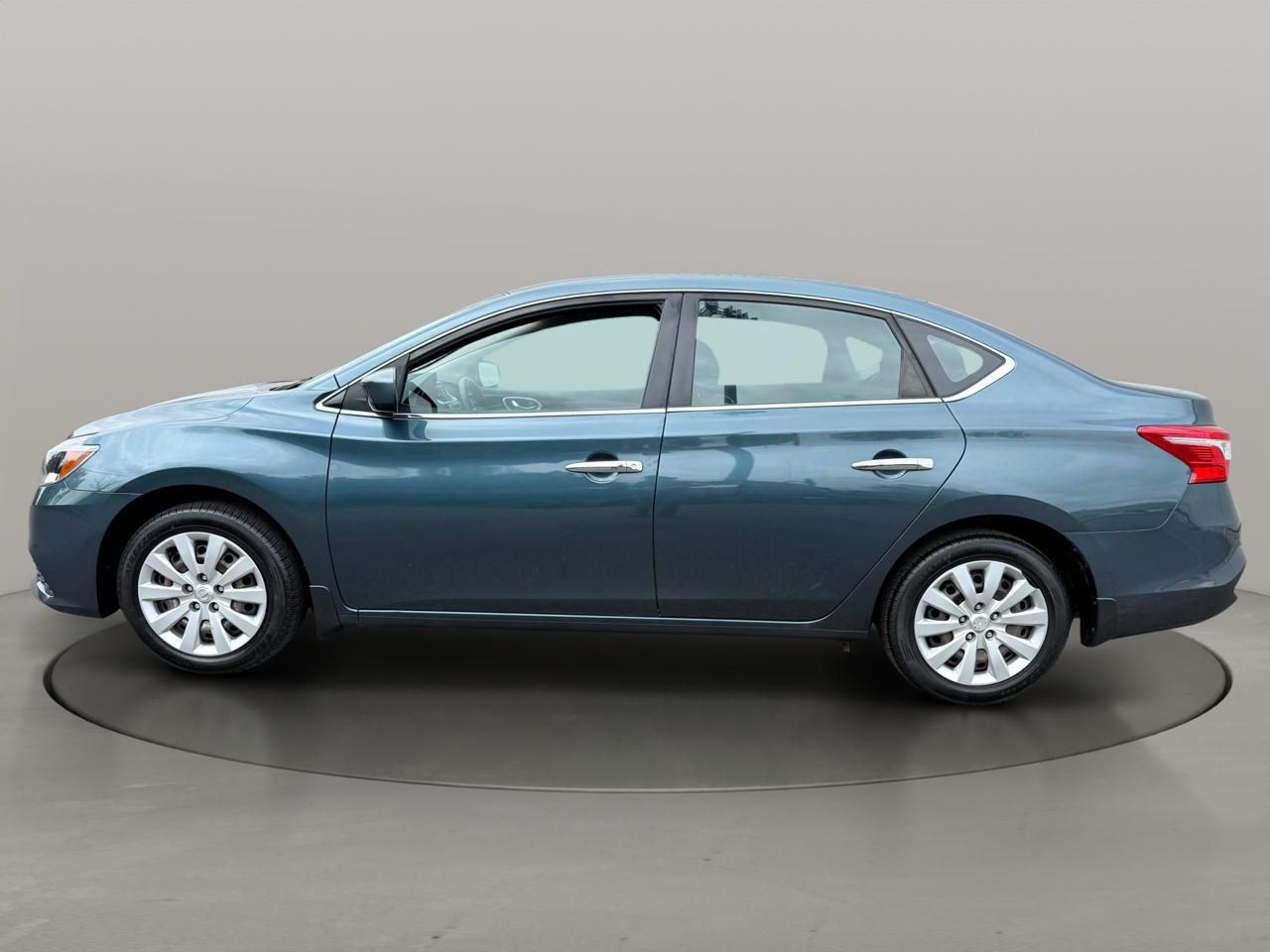 Nissan Sentra SV CVT 2017