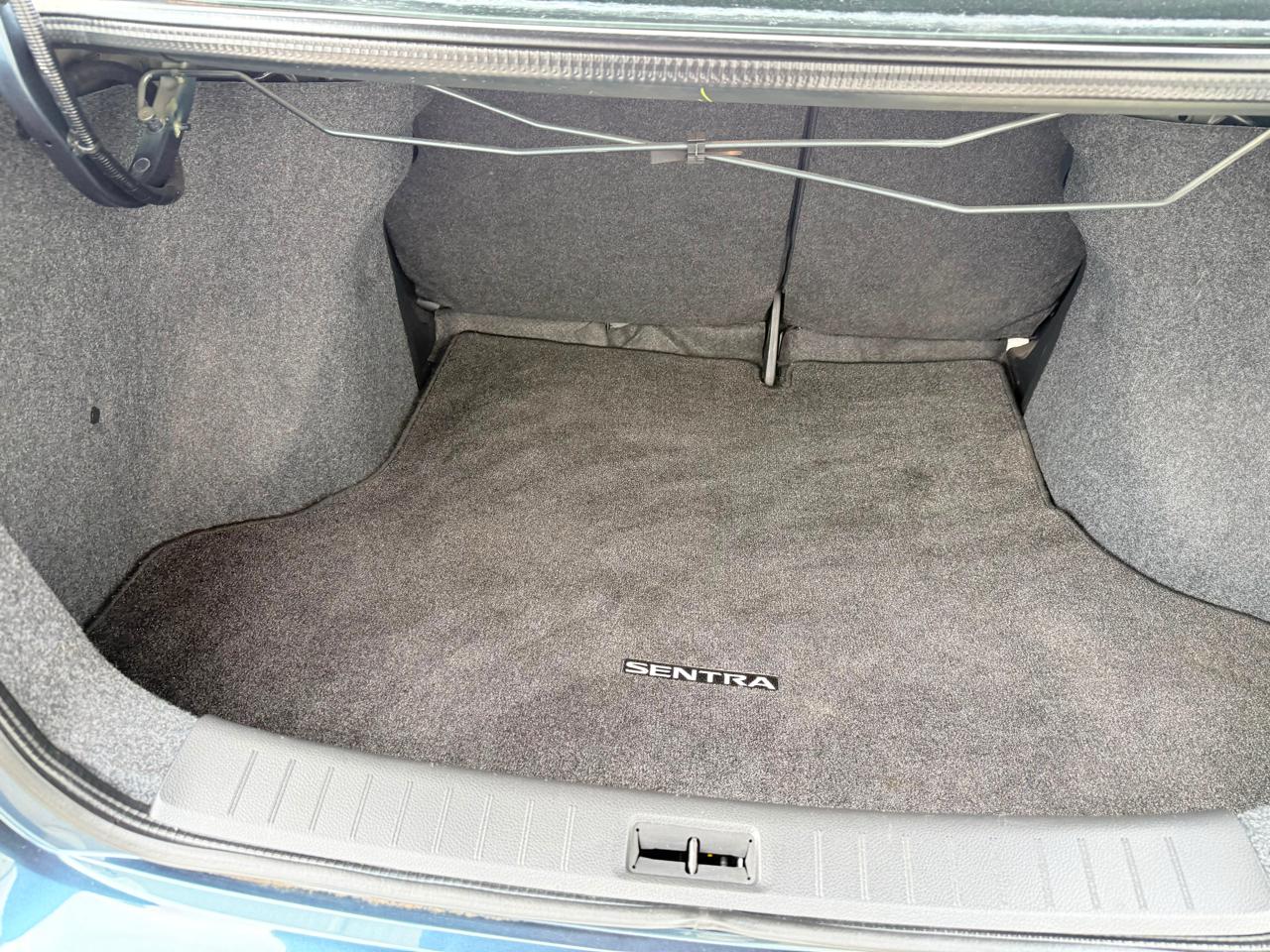 Nissan Sentra SV CVT 2017