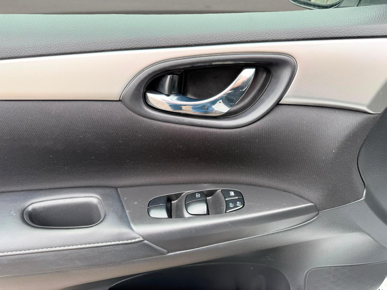 Nissan Sentra S CVT 2019