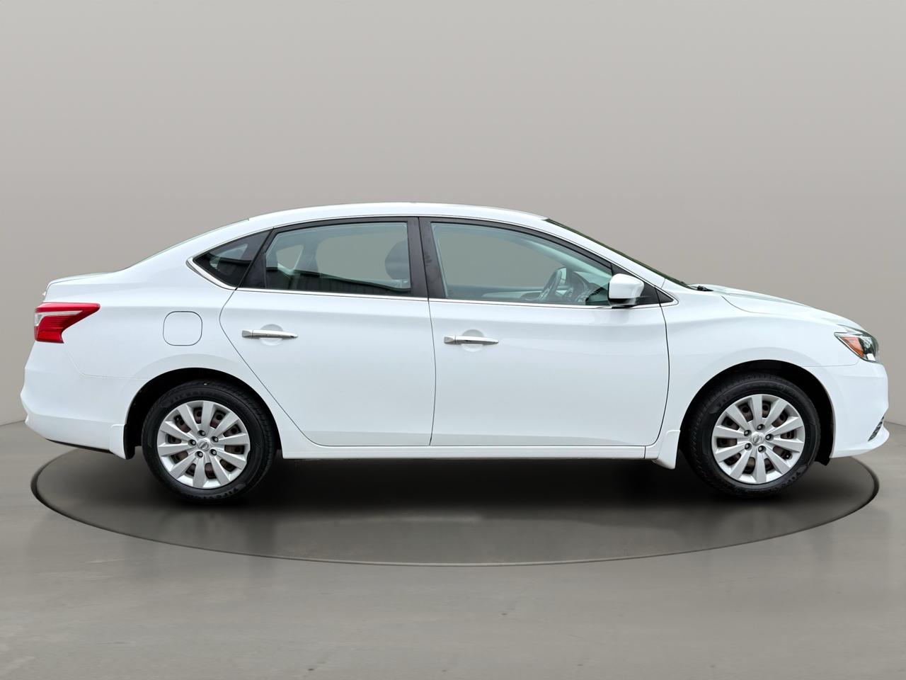 Nissan Sentra S CVT 2019