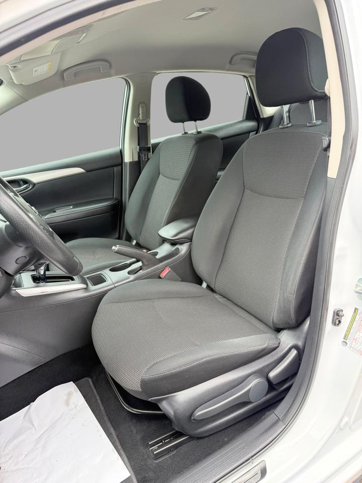Nissan Sentra S CVT 2019