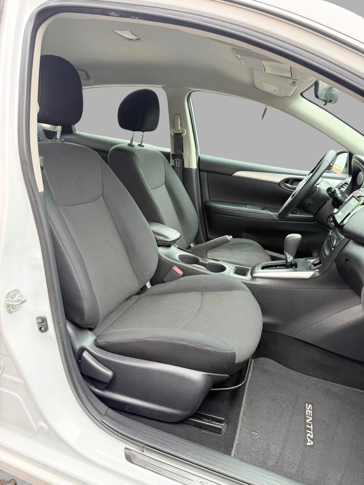 Nissan Sentra S CVT 2019
