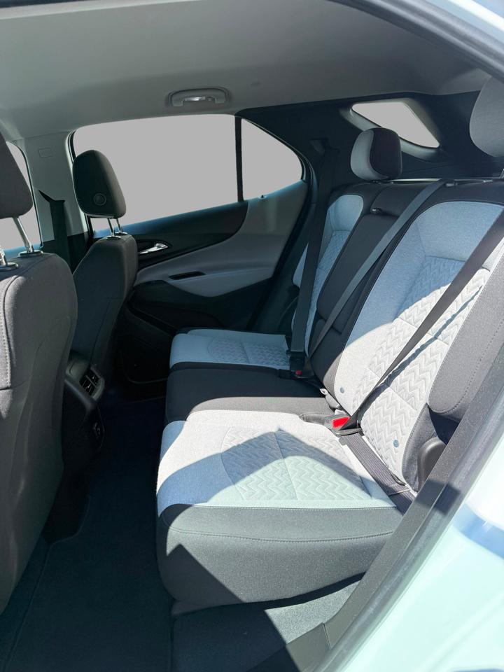 Chevrolet Equinox AWD 4dr LS w/1FL 2022