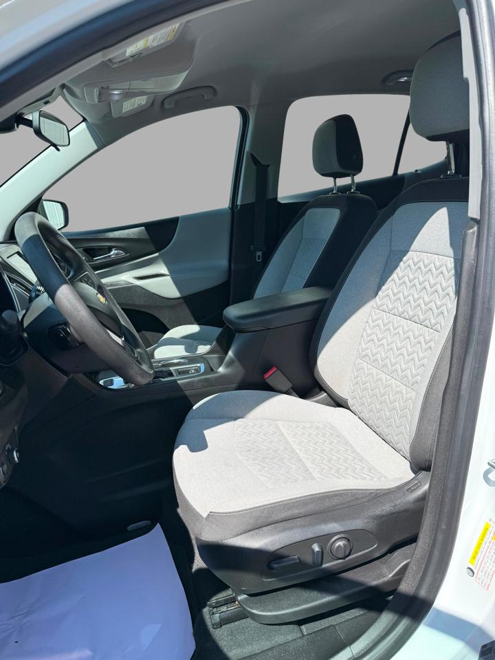 Chevrolet Equinox AWD 4dr LS w/1FL 2022