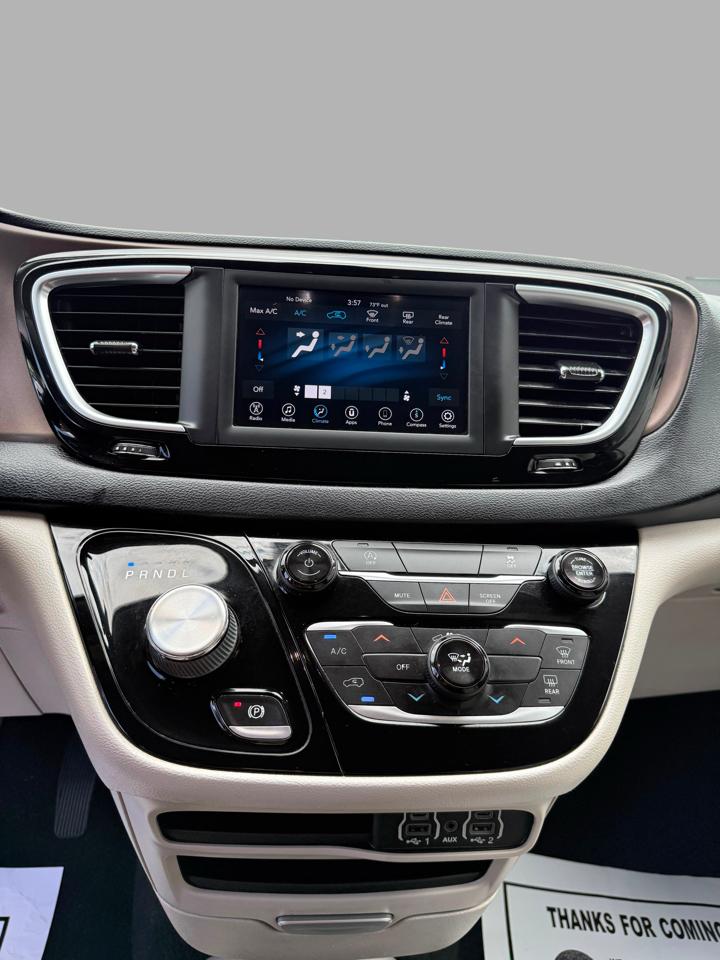 Chrysler Voyager LXI FWD 2021