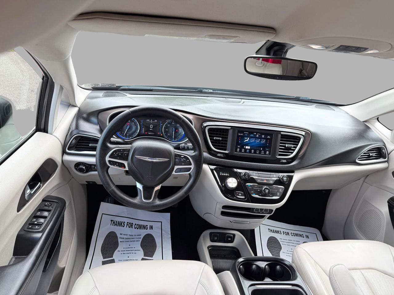 Chrysler Voyager LXI FWD 2021