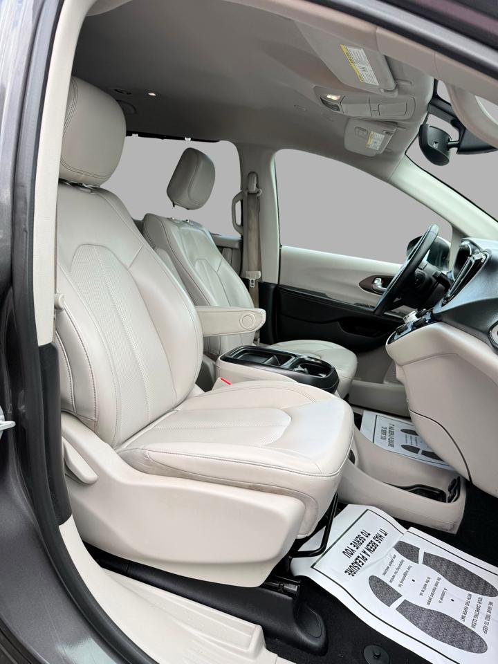 Chrysler Voyager LXI FWD 2021