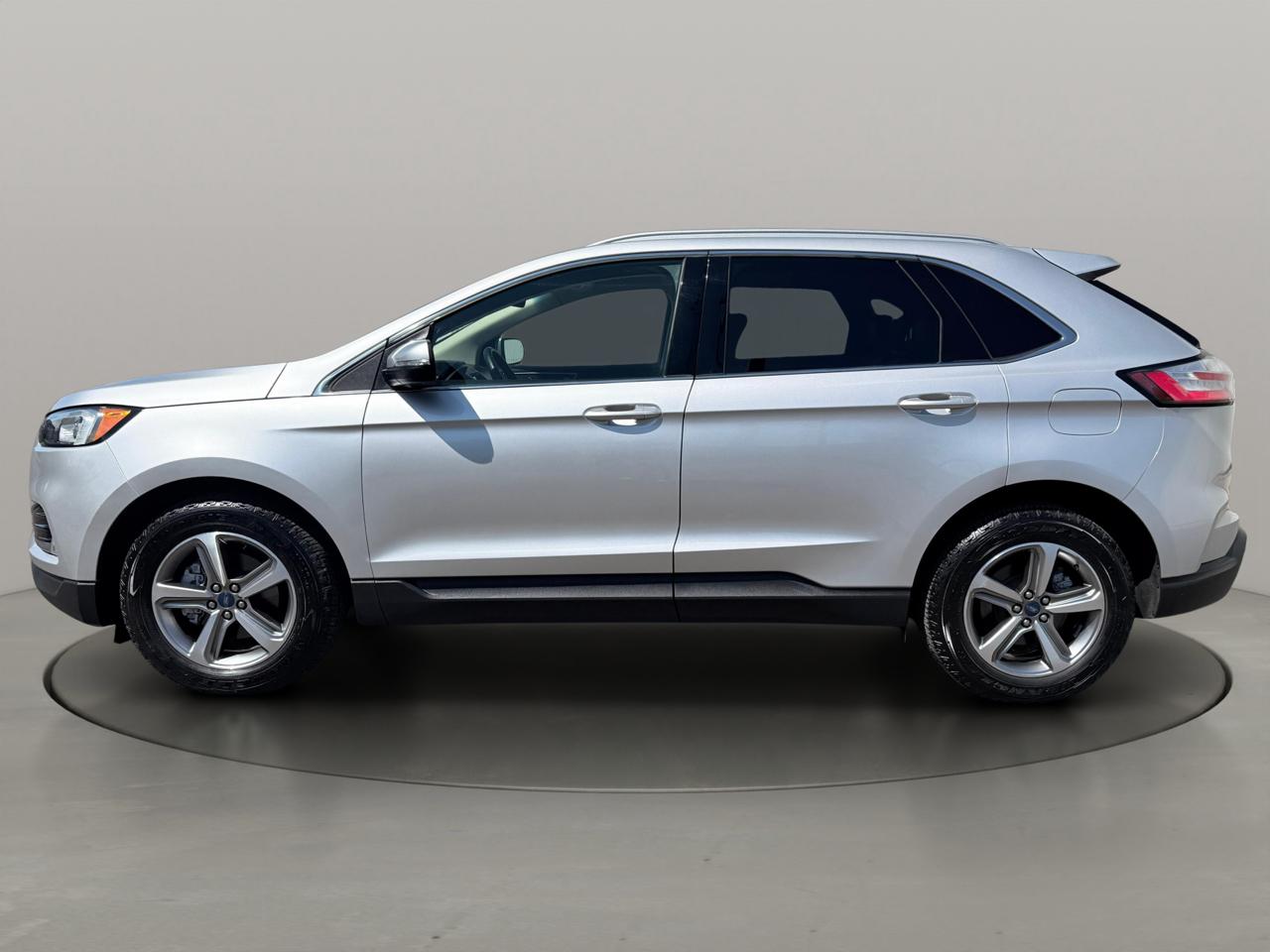 Ford Edge SEL FWD 2019