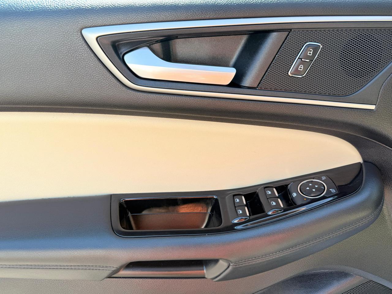 Ford Edge SEL FWD 2019