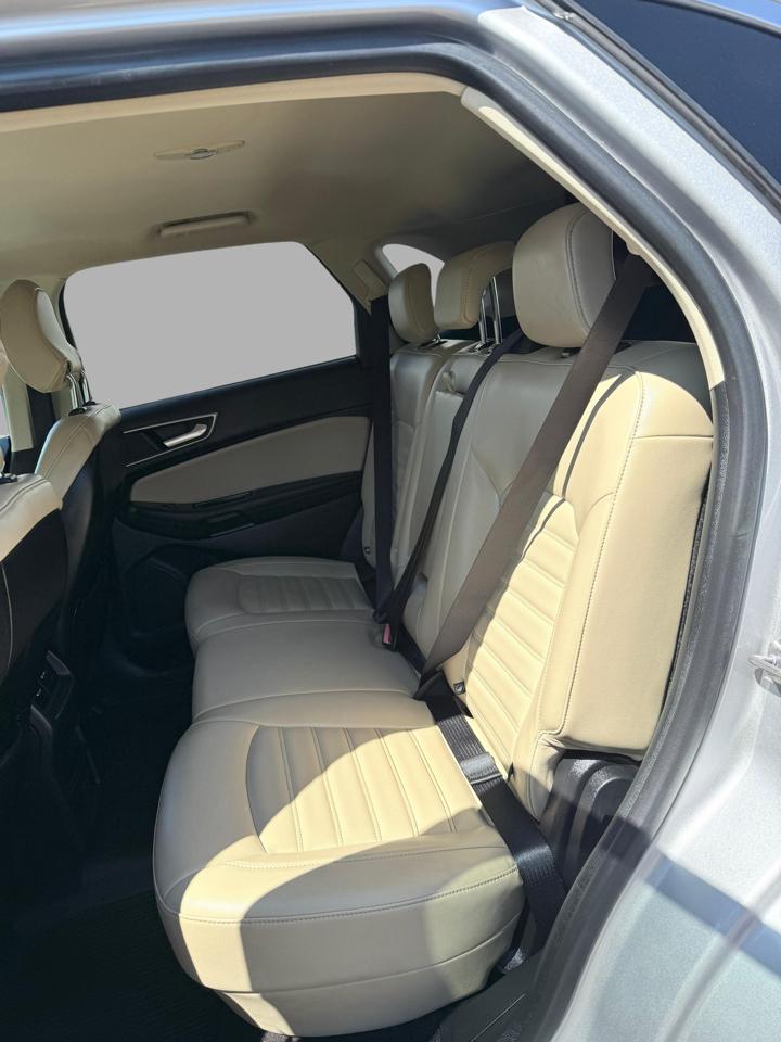 Ford Edge SEL FWD 2019