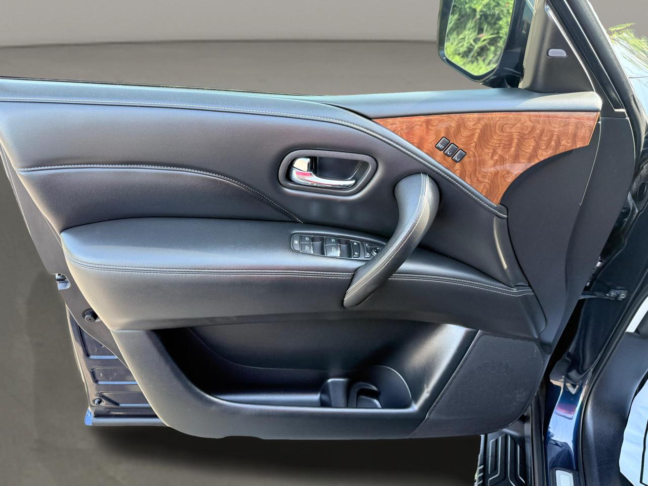 Infiniti QX80 LUXE RWD 2019
