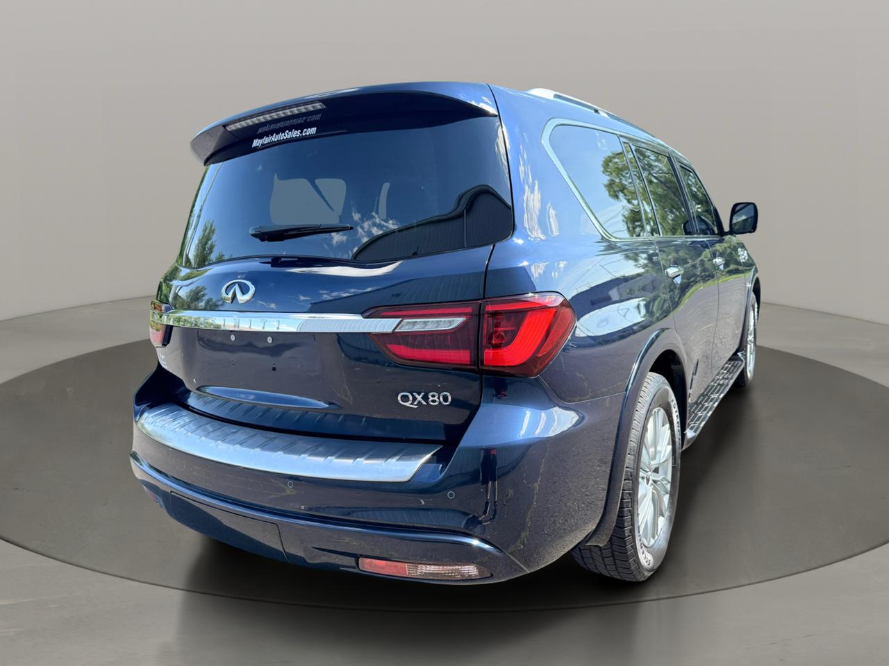 Infiniti QX80 LUXE RWD 2019